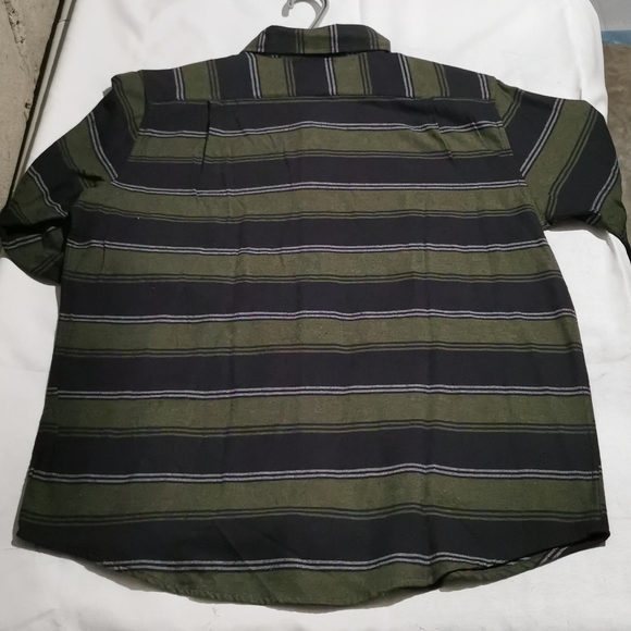 WindRiver, NWT, classic fit, long sleeve, graphite, dark green, - Picture 3 of 3